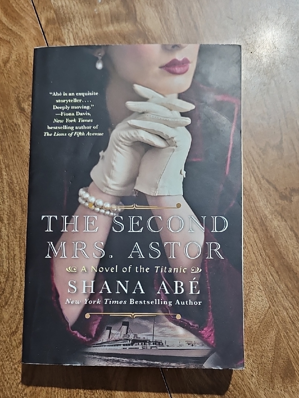 The Second Mrs. Astor Paperback - Burgundy Back Cover